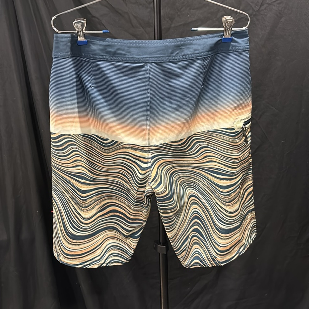 O’Neill hyper freak board shorts size 32 - Picture 2 of 5